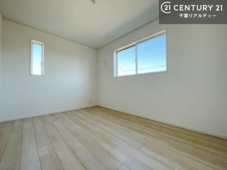 �m�� 2�ʍ̌����m�ۂ������邢�����́A���ʂ����ǂ��A���邭��ϋ��S�n�̗ǂ���ԂƂȂ��Ă���܂��B�����b�N�X���ĉ߂�����S�n�̗ǂ��������ł��I