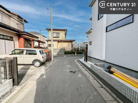 �O�ʓ��H�܂ތ��n�ʐ^ ���ӊ���A���q�l�̂���]�ɍ������������ꏏ�ɂ��ē���v���܂��B�Z��[���A�h�o�C�U�[�ɂ�邲���k������܂��B���Ђ͂��₢���킹�ɑ��Ή����܂��I���҂������܂���I