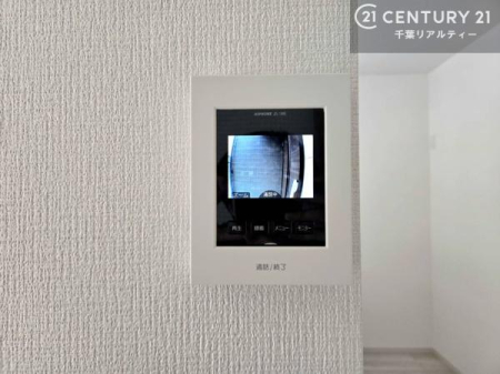 ���̑� TV���j�^�[�t�C���^�[�t�H���������B���K�҂̊���m�F���Ă���Ή��ł��邽�߁A�h�Ɩʂɂ��z�����ꂽ���S�̐ݔ��ł��B