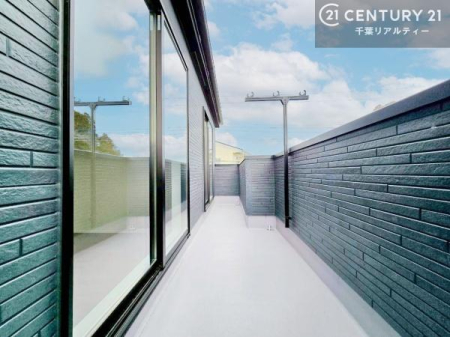 �o���R�j�[ �z������̗ǂ��o���R�j�[�ŁA�����󕨂��悭���������ł��ˁI
���V�C�̗ǂ����ɂ̓o���R�j�[�֏o�ă��t���b�V������̂��C�����悳�����ł��B