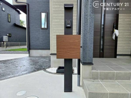 ���̑����n �|�X�g�t���ł��I�����T���̂������E���v�]�E������ȂǁA���Ȃ�ƕ��ЃX�^�b�t�܂ł��\���t�����������I�s���Y�Ɋւ��邱�ƂȂ�A�ǂ̂悤�Ȃ��Ƃł����S���ӑΉ������Ē����܂��B