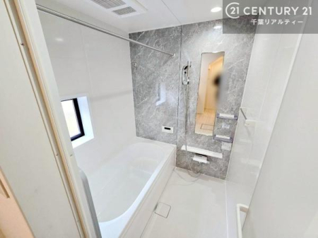 ���� �������������l�̕��͋C�̃o�X���[���́A�����o�Ă��ăo�X�^�C�����[���I
���d���撣���Ă��邲�J���ɂ��D�݂̓����̓����܂����āA�y����ł݂Ă͂������ł��傤���H