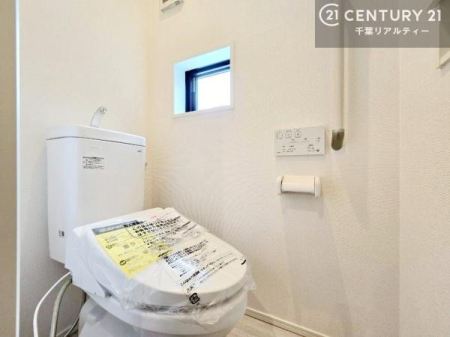 �g�C�� �������֍��ɂ��A�~��͕֍����g�����ł���̂ŗ₽���֍��ɍ��炸�ɍςފ������d�l�ł��I
