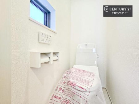 �g�C�� 1�E2�K�Ƀg�C�����������܂��I���̖Z�������ԑт��҂����ɂ��݂����ł��ˁB������Ƃ����������̂���g�C���ł�����ꂪ���₷���ł��I