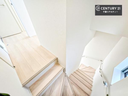 ���̑����� �K�i�͖��邭�萠������Ă��܂��B���q�l�₲�N�z�̕������S���Ă����p�����܂��I�����̐����ɂ₳�������v���X�����Z�܂��ł��B