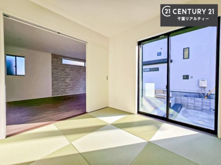 �a�� ���{�l�̐S������u�a�v�̋�ԁB�䑐�̍���Y����Ԃ͖����̂ЂƎ������o���Ă���܂��I�����b�N�X���ʂ�����̂ŉ��K�ɉ߂��������ł��B