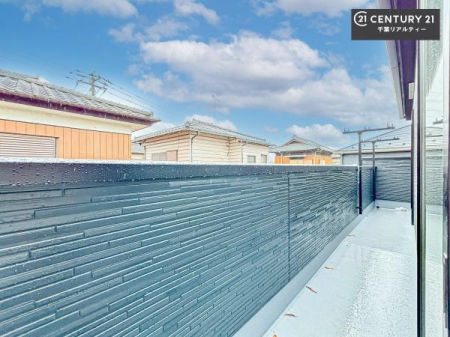 �o���R�j�[ �z������̗ǂ��o���R�j�[�ŁA�����󕨂��悭���������ł��ˁI
���V�C�̗ǂ����ɂ̓o���R�j�[�֏o�ă��t���b�V������̂��C�����悳�����ł��B