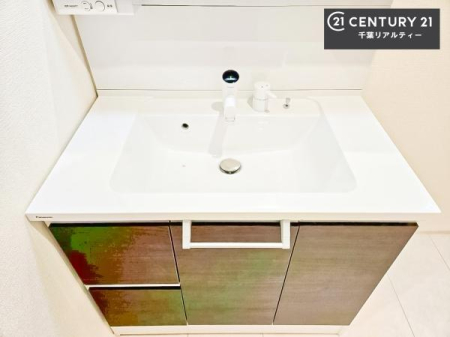 ���ʑ�E���ʏ� �[�����ʑ�{�E���́A�������˂ɂ����̂ł�����ꂪ�y�X�I���������ۂĂ܂��I
�L���C�Ȑ��ʏ��Ŏ��������̃��`�x�[�V�������オ��܂��ˁI