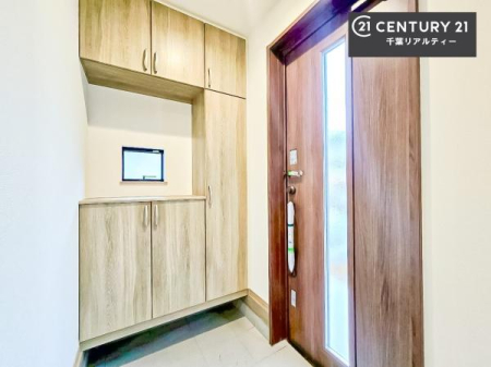 ���� ���ċA���Ă��Ă��A�������܁I�����������Ȃ�A�D�����}������Ă�����ԂɂȂ��Ă��܂��B
���邭��������錺�ւł��I