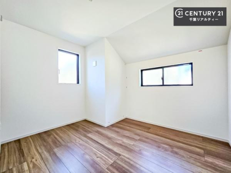 �m�� ���邢�����́A���ʂ����ǂ��A���邭��ϋ��S�n�̗ǂ���ԂƂȂ��Ă���܂��B�����b�N�X���ĉ߂�����S�n�̗ǂ��������ł��I