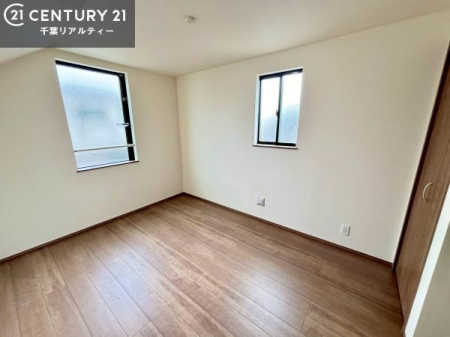 �q������ �|���o�������Ȃ��������́A���q�l�̂������Ƃ��Ă����S�ł��I
���[�X�y�[�X���[�����Ă���̂ŎU�炩�������������T�b�ƕЕt�����܂��I