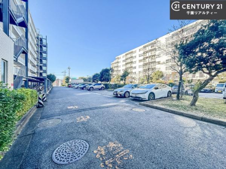  �ڂ����󂫏󋵂��m�肽���ꍇ�͂��C�y�ɂ��₢���킹���������I
���ӊ���A���q�l�̂���]�ɍ������������ꏏ�ɂ��ē���v���܂��B�Z��[���A�h�o�C�U�[�ɂ�邲���k������܂��B