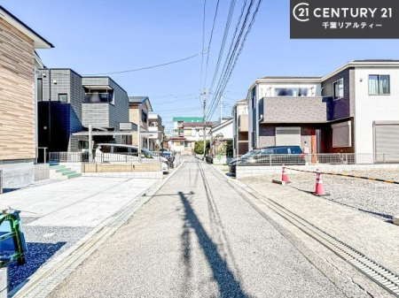 �O�ʓ��H�܂ތ��n�ʐ^ ���ӊ���A���q�l�̂���]�ɍ������������ꏏ�ɂ��ē���v���܂��B�Z��[���A�h�o�C�U�[�ɂ�邲���k������܂��B���Ђ͂��₢���킹�ɑ��Ή����܂��I���҂������܂���I