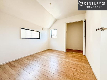 �m�� ���邢�����́A���ʂ����ǂ��A���邭��ϋ��S�n�̗ǂ���ԂƂȂ��Ă���܂��B�����b�N�X���ĉ߂�����S�n�̗ǂ��������ł��I���̖ڊo�߂��X�b�L�����܂��ˁI