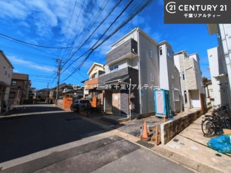 �O�ʓ��H�܂ތ��n�ʐ^ ���ӊ���A���q�l�̂���]�ɍ������������ꏏ�ɂ��ē���v���܂��B�Z��[���A�h�o�C�U�[�ɂ�邲���k������܂��B���Ђ͂��₢���킹�ɑ��Ή����܂��I���҂������܂���I