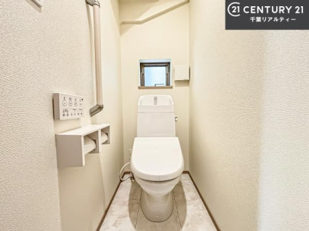 �g�C�� �������֍��ɂ��A�~��͕֍����g�����ł���̂ŗ₽���֍��ɍ��炸�ɍςފ������d�l�ł��I
