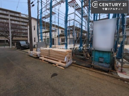 �O�ʓ��H�܂ތ��n�ʐ^ ���ӊ���A���q�l�̂���]�ɍ������������ꏏ�ɂ��ē���v���܂��B�Z��[���A�h�o�C�U�[�ɂ�邲���k������܂��B���Ђ͂��₢���킹�ɑ��Ή����܂��I���҂������܂���I