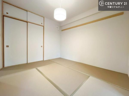 �a�� ���r���O�Ɨאڂ����a���ł��I�Ǝ��̋x�e�X�y�[�X��L�b�Y�X�y�[�X�Ƃ��Ċ��p����̂��悳�����ł��ˁI
�a���̎g�����͖�����I