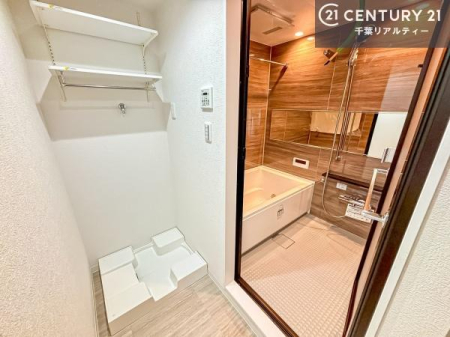 ���ʑ�E���ʏ� �����h���[���[���t���I�L�X���Ă���̂Ő���@�̂ق��ɓ��p�i�̎��[���b�N���̃X�y�[�X�����܂�܂��I���������₷���Ԏ��I