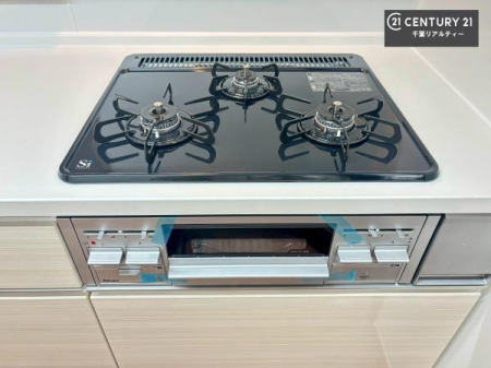 �L�b�`�� �R�����͎O������̂ł������̓����i�s���ł��܂��B
�������O�����t���ł��B�����X�y�[�X���L�X���Ă���׍�Ƃ����₷���I�g�����肪�ǂ��V�X�e���L�b�`���ł��I