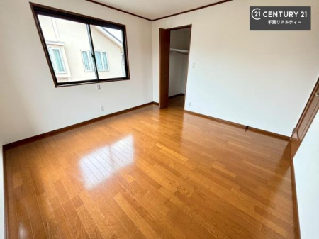 �q������ �|���o�������Ȃ��������́A���q�l�̂������Ƃ��Ă����S�ł��I
���[�X�y�[�X���[�����Ă���̂ŎU�炩�������������T�b�ƕЕt�����܂��I