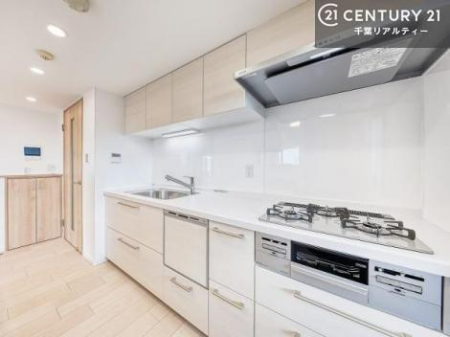 �L�b�`�� ���[�X�y�[�X���L�x�ŁA�����X�y�[�X���X�b�L���ƕЕt���Ђ�`�����p�ł��܂��I
���K�ɍ�Ƃ��ł��܂��I�����̗���������܂��I