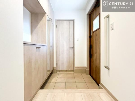 ���� ���ċA���Ă��Ă��A�������܁I�����������Ȃ�A�D�����}������Ă�����ԂɂȂ��Ă��܂��B
���邭��������錺�ւł��I