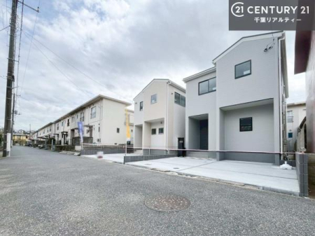 �O�ʓ��H�܂ތ��n�ʐ^ ���ӊ���A���q�l�̂���]�ɍ������������ꏏ�ɂ��ē���v���܂��B�Z��[���A�h�o�C�U�[�ɂ�邲���k������܂��B���Ђ͂��₢���킹�ɑ��Ή����܂��I���҂������܂���I