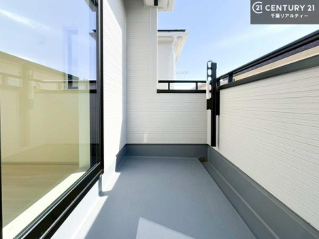 �o���R�j�[ �z������ǍD�ȃo���R�j�[�ł��I���ꂽ���ɂ͐�������n����J���I�Ȏ��Ԃ��y���߂܂��B