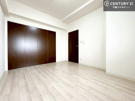 �q������ ���[�X�y�[�X����������m�ۂ���Ă��邽�߁A���������w�p�i���T�b�ƕЕt���A���ł��X�b�L���B
�Y��ȋ�Ԃ��ۂĂ܂��I