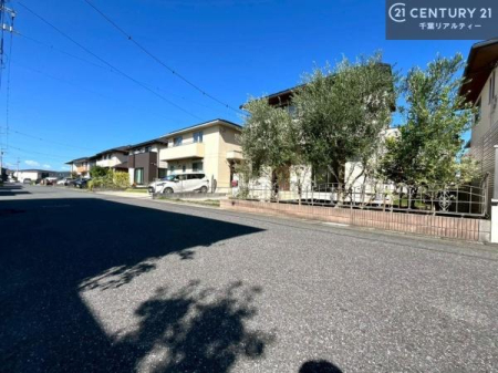 �O�ʓ��H�܂ތ��n�ʐ^ ���ӊ���A���q�l�̂���]�ɍ������������ꏏ�ɂ��ē���v���܂��B�Z��[���A�h�o�C�U�[�ɂ�邲���k������܂��B���Ђ͂��₢���킹�ɑ��Ή����܂��I���҂������܂���I