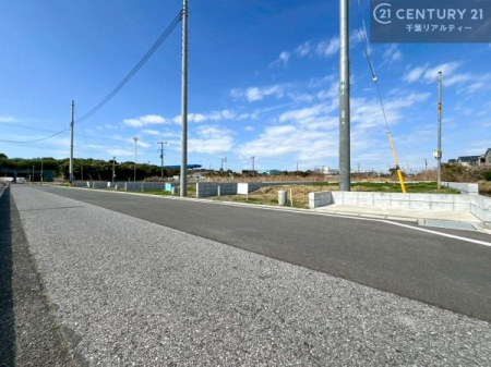 �O�ʓ��H�܂ތ��n�ʐ^ ���ӊ���A���q�l�̂���]�ɍ������������ꏏ�ɂ��ē���v���܂��B�Z��[���A�h�o�C�U�[�ɂ�邲���k������܂��B���Ђ͂��₢���킹�ɑ��Ή����܂��I���҂������܂���I