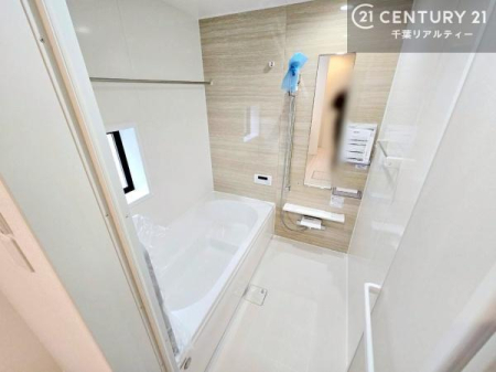 ���� �������������l�̕��͋C�̃o�X���[���́A�����o�Ă��ăo�X�^�C�����[���I
���d���撣���Ă��邲�J���ɂ��D�݂̓����̓����܂����āA�y����ł݂Ă͂������ł��傤���H