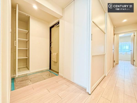 ���� ���ċA���Ă��Ă��A�������܁I�����������Ȃ�A�D�����}������Ă�����ԂɂȂ��Ă��܂��B
���邭��������錺�ւł��I