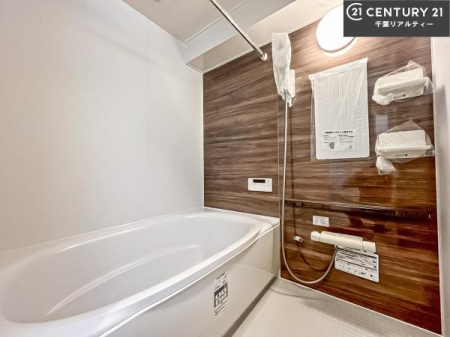 ���� 1���̔�����������Ɩ����Ă���闁���ł��B
�������̑f�G�ȃ����N�[�[�V�����ꏊ�ł��ˁB