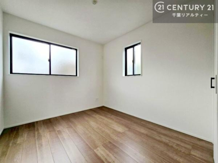 �m�� 2�ʍ̌����m�ۂ������邢�����́A���ʂ����ǂ��A���邭��ϋ��S�n�̗ǂ���ԂƂȂ��Ă���܂��B�����b�N�X���ĉ߂�����S�n�̗ǂ��������ł��I