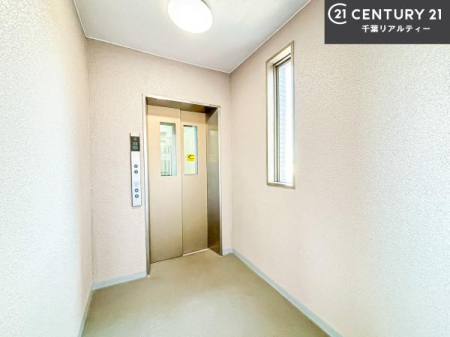 ���̑����p�� �G���x�[�^�[�����ŁA���X�̈ړ������K�B
�����̓��₨�ו��̑������ł��A�X���[�Y�ɂ��A��������܂��I