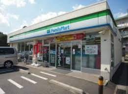 ���ӊ� �y�R���r�j�z�t�@�~���[�}�[�g��t����k�񒚖ړX�F500m