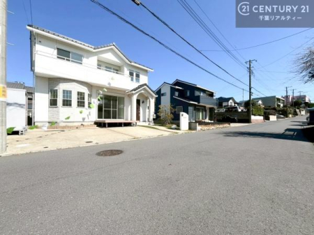 �O�ʓ��H�܂ތ��n�ʐ^ ���ӊ���A���q�l�̂���]�ɍ������������ꏏ�ɂ��ē���v���܂��B�Z��[���A�h�o�C�U�[�ɂ�邲���k������܂��B���Ђ͂��₢���킹�ɑ��Ή����܂��I���҂������܂���I