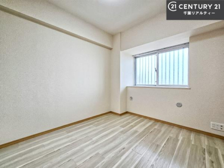 �q������ �_�炩���z�����������ޖ��邢�����������o����݌v�B�ʌ��̎��鑋���C�����̗ǂ���������n��グ�܂��B���̖ڊo�߂��X�b�L�����܂��I