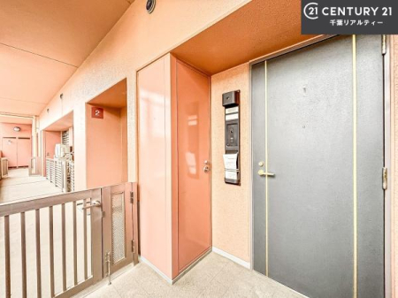 ���̑� �u���̕����C�ɂȂ�I�v�u�������Ăǂ�ȏ��H�v�u�����Əڂ����m�肽���I�v�Ǝv������A���C�y�ɂ����k���������B