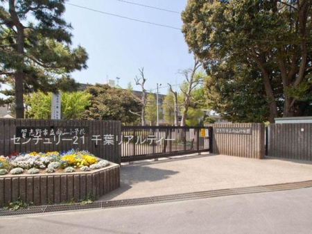 ���ӊ� �y���w�Z�z�K�u��s�����R���w�Z�F1000m