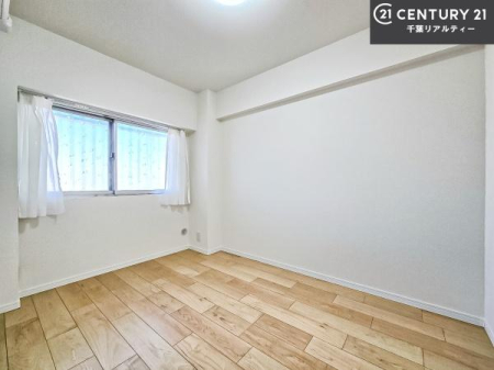 �q������ �|���o�������Ȃ��������́A���q�l�̂������Ƃ��Ă����S�ł��I
���[�X�y�[�X���[�����Ă���̂ŎU�炩�������������T�b�ƕЕt�����܂��I