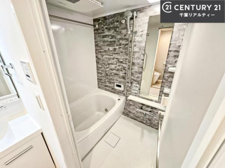 ���� 1���̔�����������Ɩ����Ă���闁���ł��B
�������̑f�G�ȃ����N�[�[�V�����ꏊ�ł��ˁB