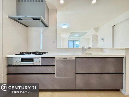 �L�b�`�� ���[�X�y�[�X���L�x�ŁA�����X�y�[�X���X�b�L���ƕЕt���Ђ�`�����p�ł��܂��I
���K�ɍ�Ƃ��ł��܂��I�����̗���������܂��I