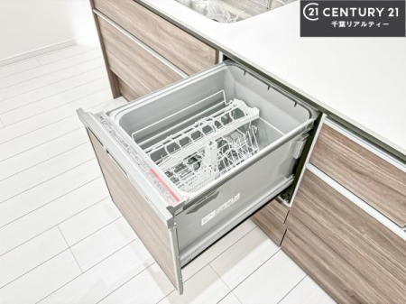 �L�b�`�� �H��@�t���I�Z��������~��͎�r��h�~�Ƃ��đ劈�􂵂܂��I�r���g�C���d�l�Ȃ̂ŁA�ꏊ����炸�����X�y�[�X���L���g���Ď�ۂ悭��Ƃ��o���܂��I