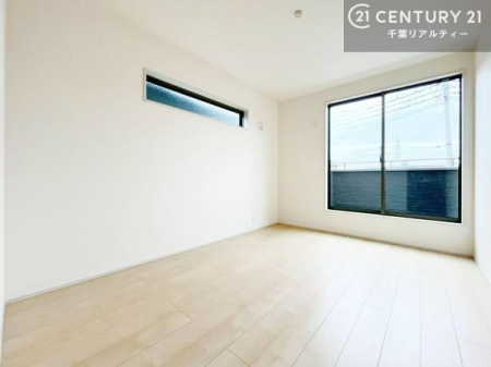 �Q�� �o���R�j�[�ɖʂ��Ă���m���ł��B���邭�����肪����A���C����������ł��܂��I���N���āA�O�ɏo�Ĕw�L�т����[�ċz�����ǂ������}������邱�Ƃ��ł��܂��B