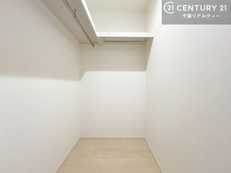 ���[ �E�H�[�N�C���N���[�[�b�g�t���ł��B��������̂��m���Ȃǂ����[���Ă��������ł��ˁI���ɂ���@�������ȂǋG�ߕ��̑傫�ȉƓd�����[�ł��܂��I