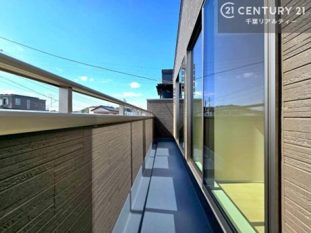 �o���R�j�[ �z������̗ǂ��o���R�j�[�ŁA�����󕨂��悭���������ł��ˁI
���V�C�̗ǂ����ɂ̓o���R�j�[�֏o�ă��t���b�V������̂��C�����悳�����ł��B