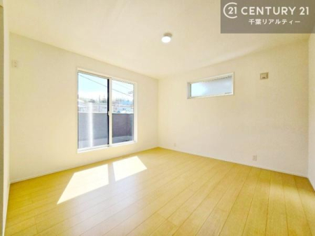 �Q�� �o���R�j�[�ɖʂ��Ă���m���ł��B���邭�����肪����A���C����������ł��܂��I���N���āA�O�ɏo�Ĕw�L�т����[�ċz�����ǂ������}������邱�Ƃ��ł��܂��B